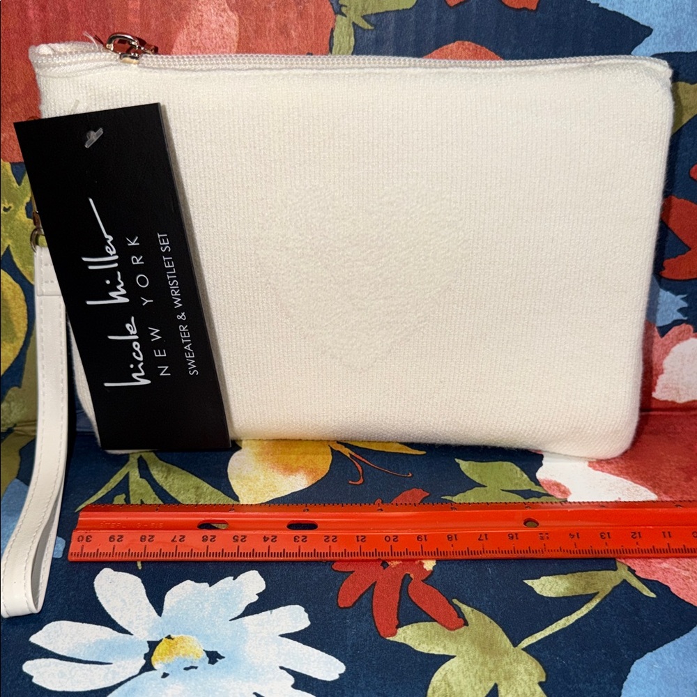 Nicole Miller Ivory Wristlet with Heart